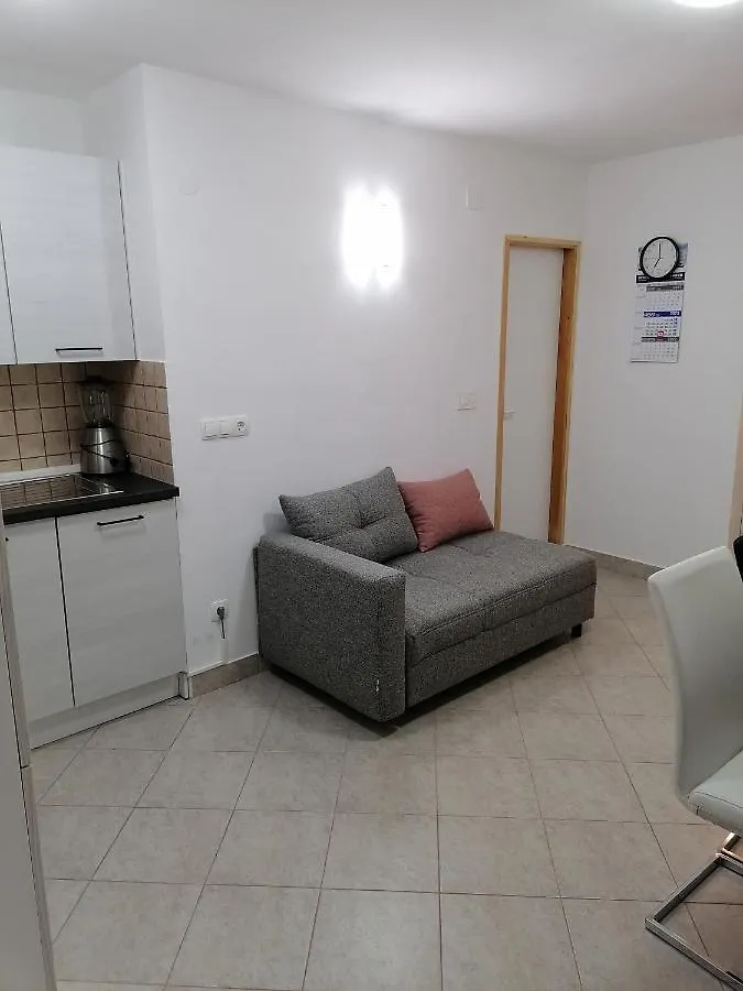 Kika Apartment Dramalj