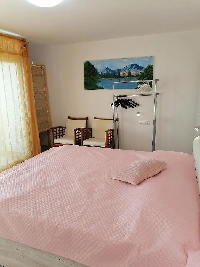 Kika Apartment Dramalj