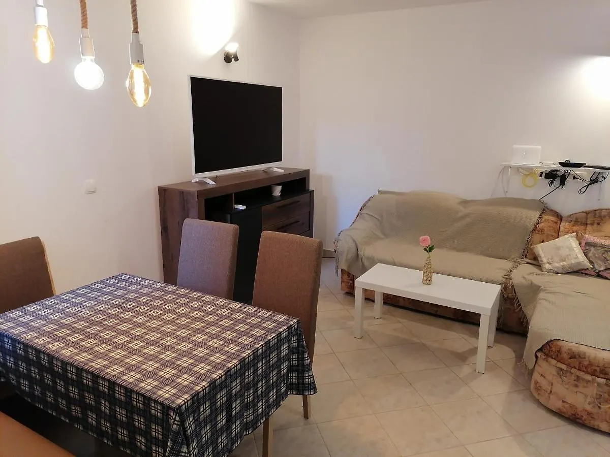 Kika Apartment Dramalj