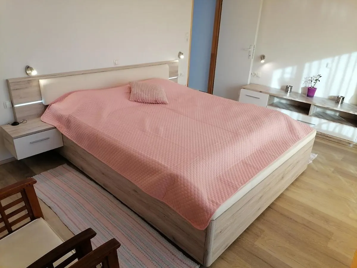 Kika Apartment Dramalj Croatia